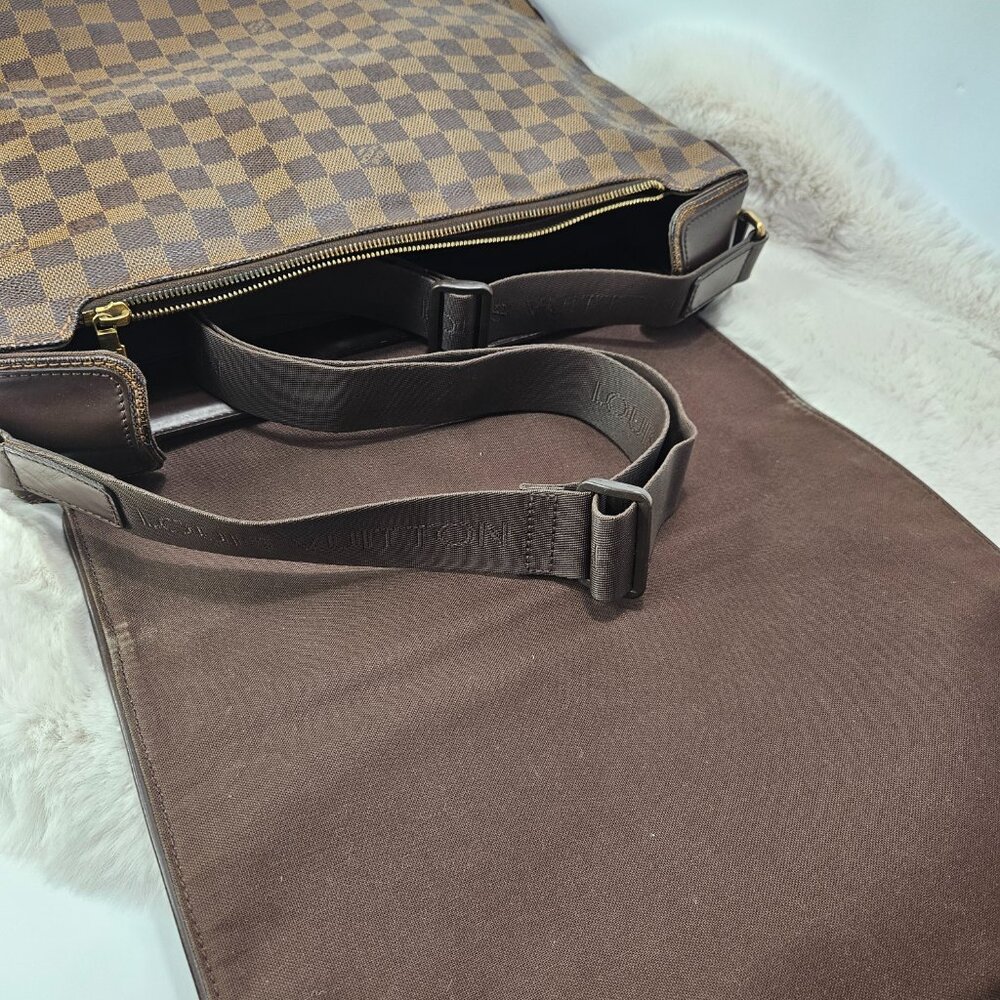 Louis Vuitton D.Ebene GM Spencer Bag - Picture 7 of 16